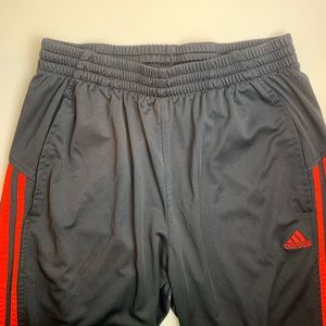 ADIDAS SWEATS⚾️🏈⚽️🏀🎾🏓🥊